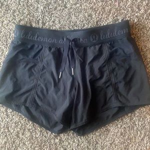 Lululemon Elastic Logo Shorts
